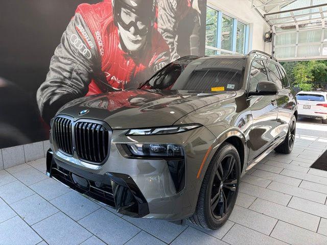 2026 BMW X7