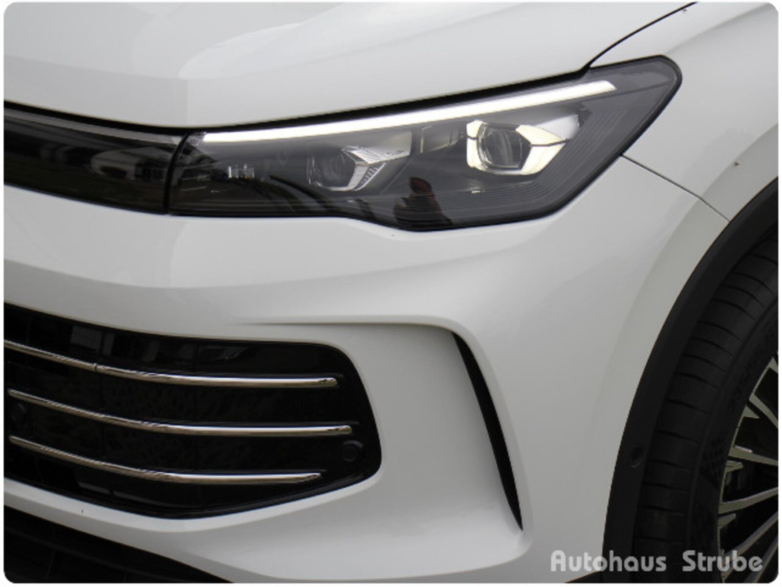 Volkswagen Tiguan – Bild 13
