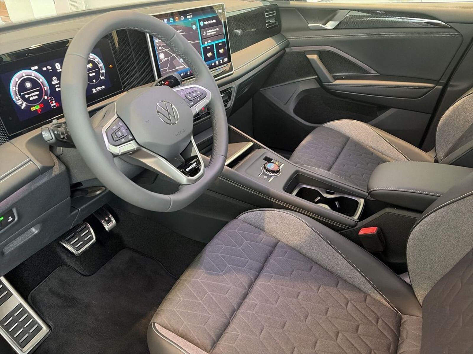 Volkswagen Tiguan – Bild 8
