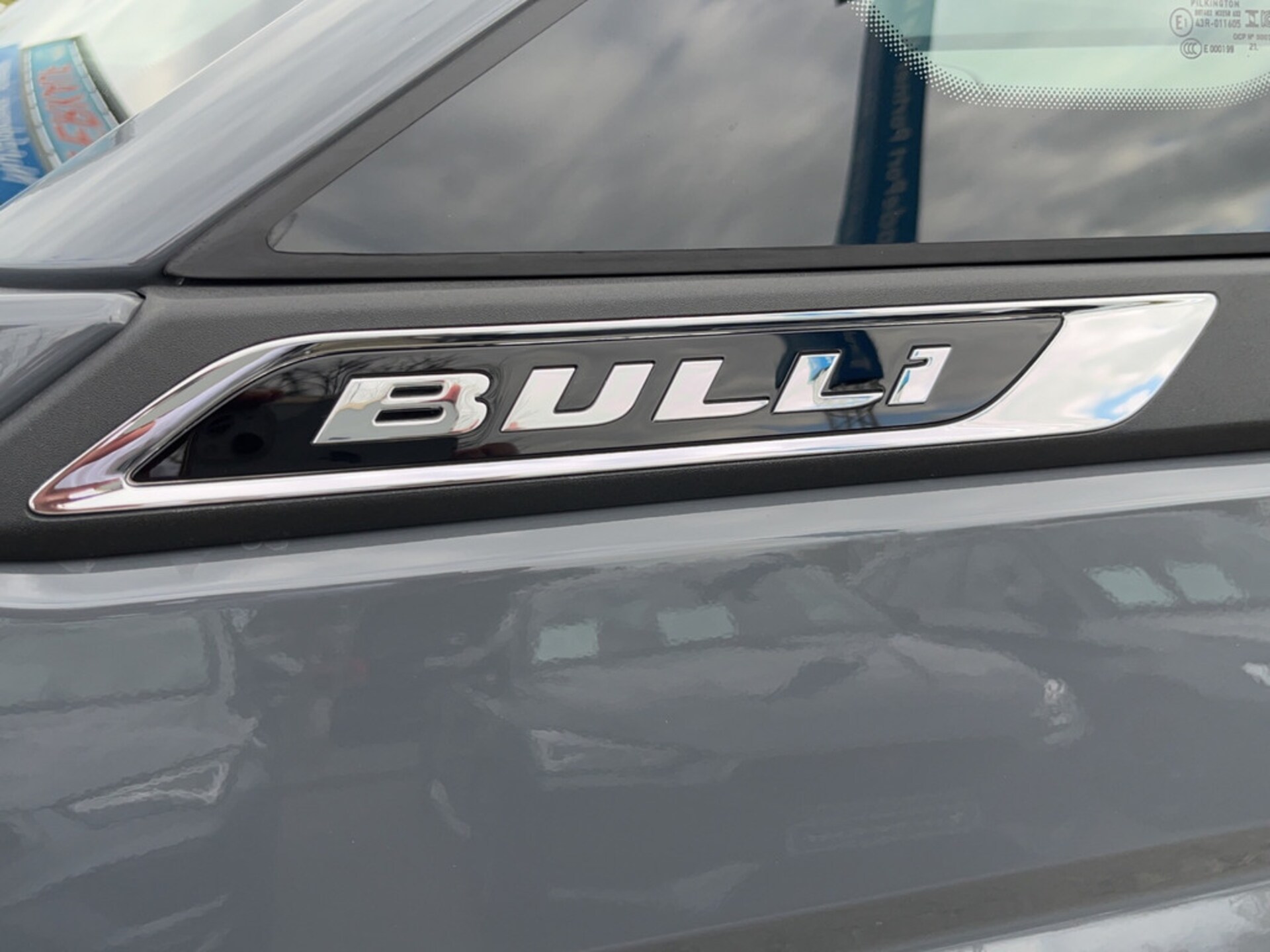 Volkswagen Multivan Basis-Modell