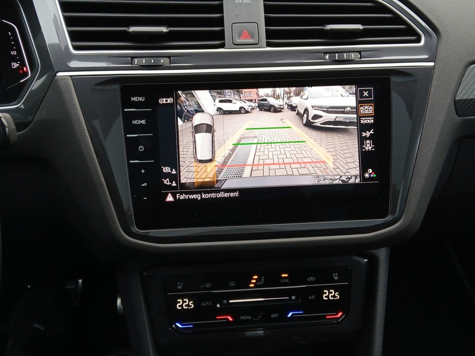 Volkswagen Tiguan Allspace – Bild 14