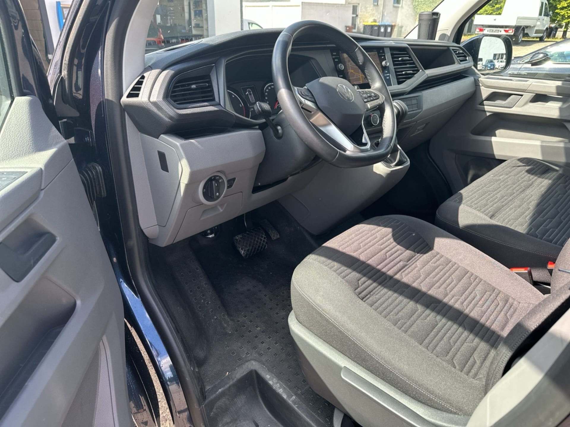 Volkswagen T6.1 Caravelle langer Radstand Comfortline