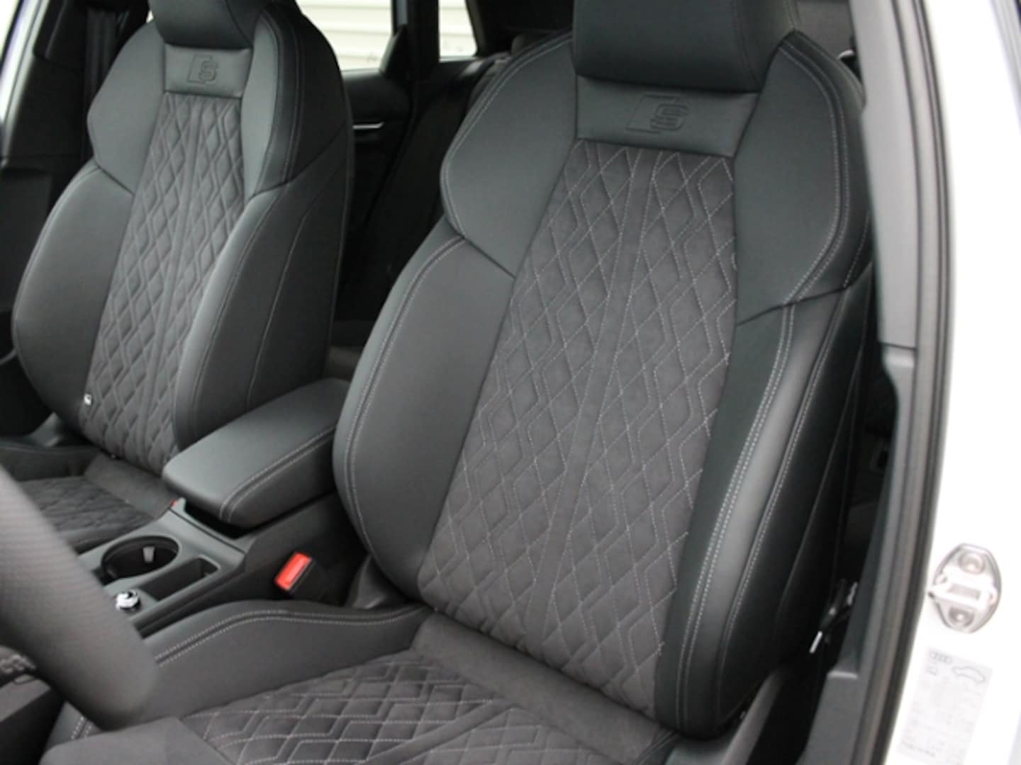 Bild über Audi A3 Sportback TFSI 110 kW S tronic - für weitere Informationen kontaktieren Sie den Audi Partner