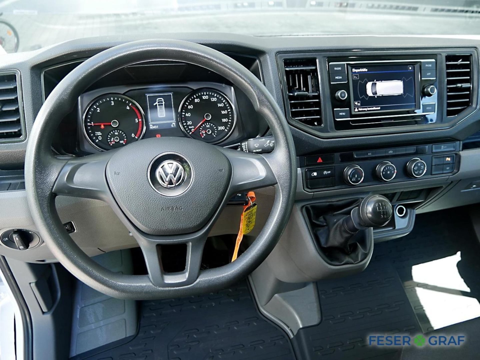 Volkswagen Crafter Kasten langer Radstand