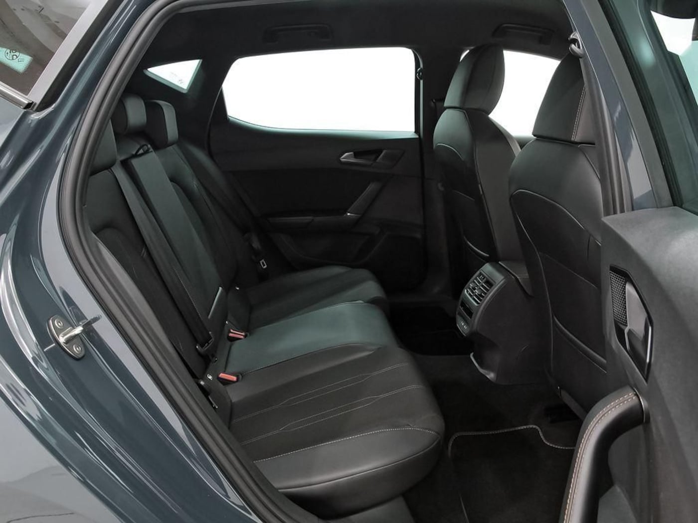 CUPRA Leon León 1.5 eTSI DSG 110 kW (150 CV) — photo 6