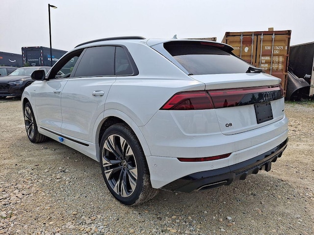 2026 Audi Q8