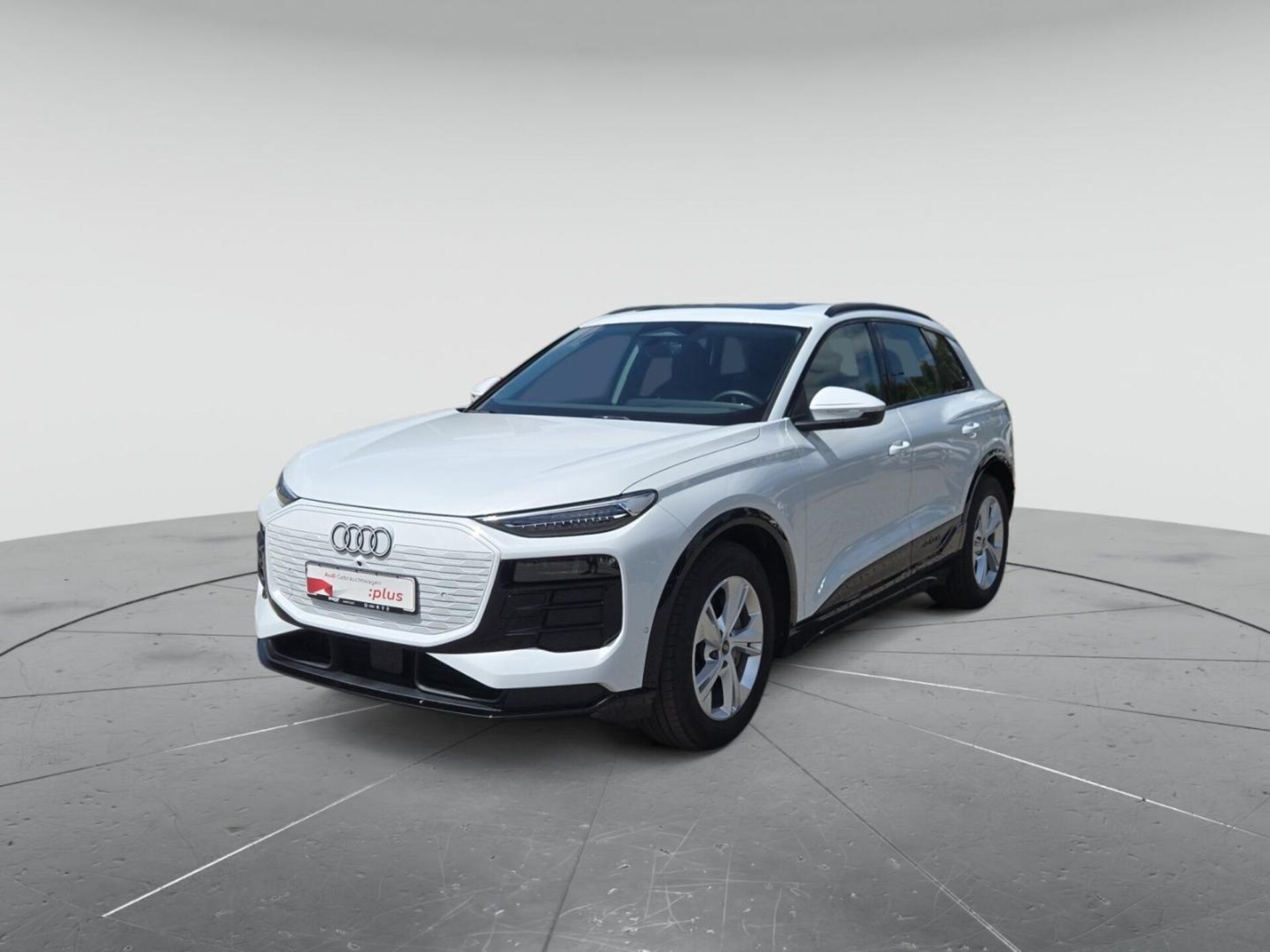 Audi Q6 SUV e-tron