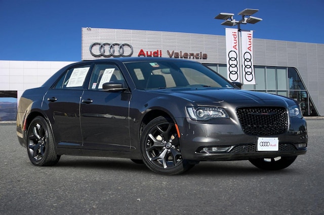 2023 Chrysler 300