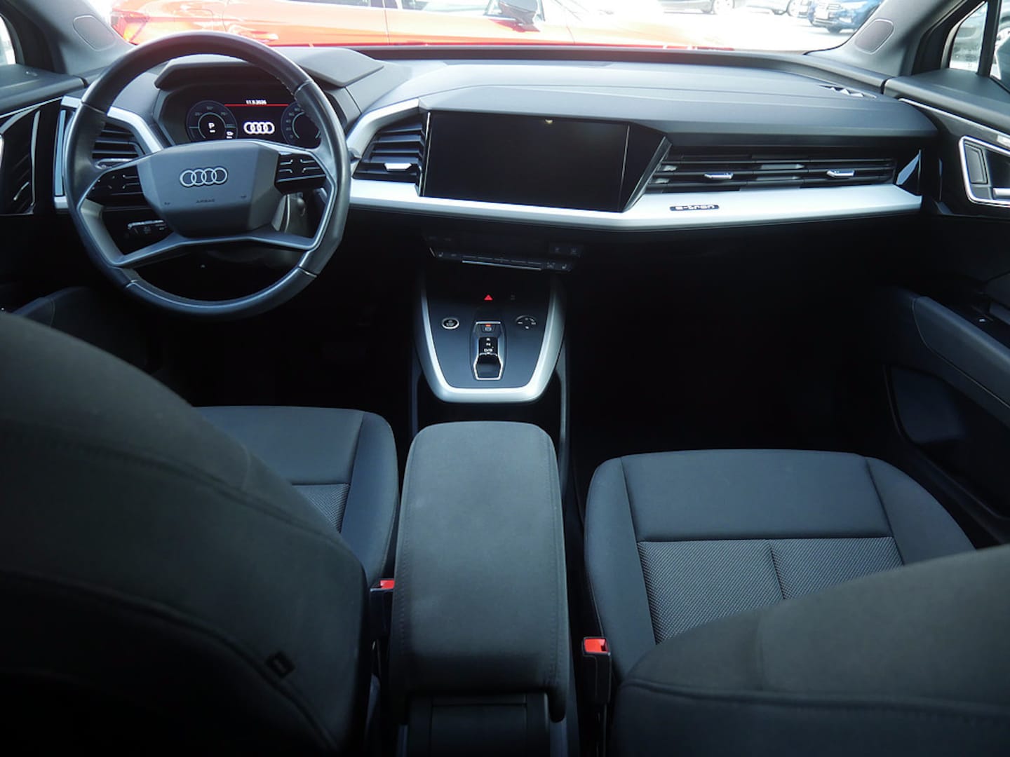 Bild über Audi Q4 e-tron 35 e-tron - für weitere Informationen kontaktieren Sie den Audi Partner