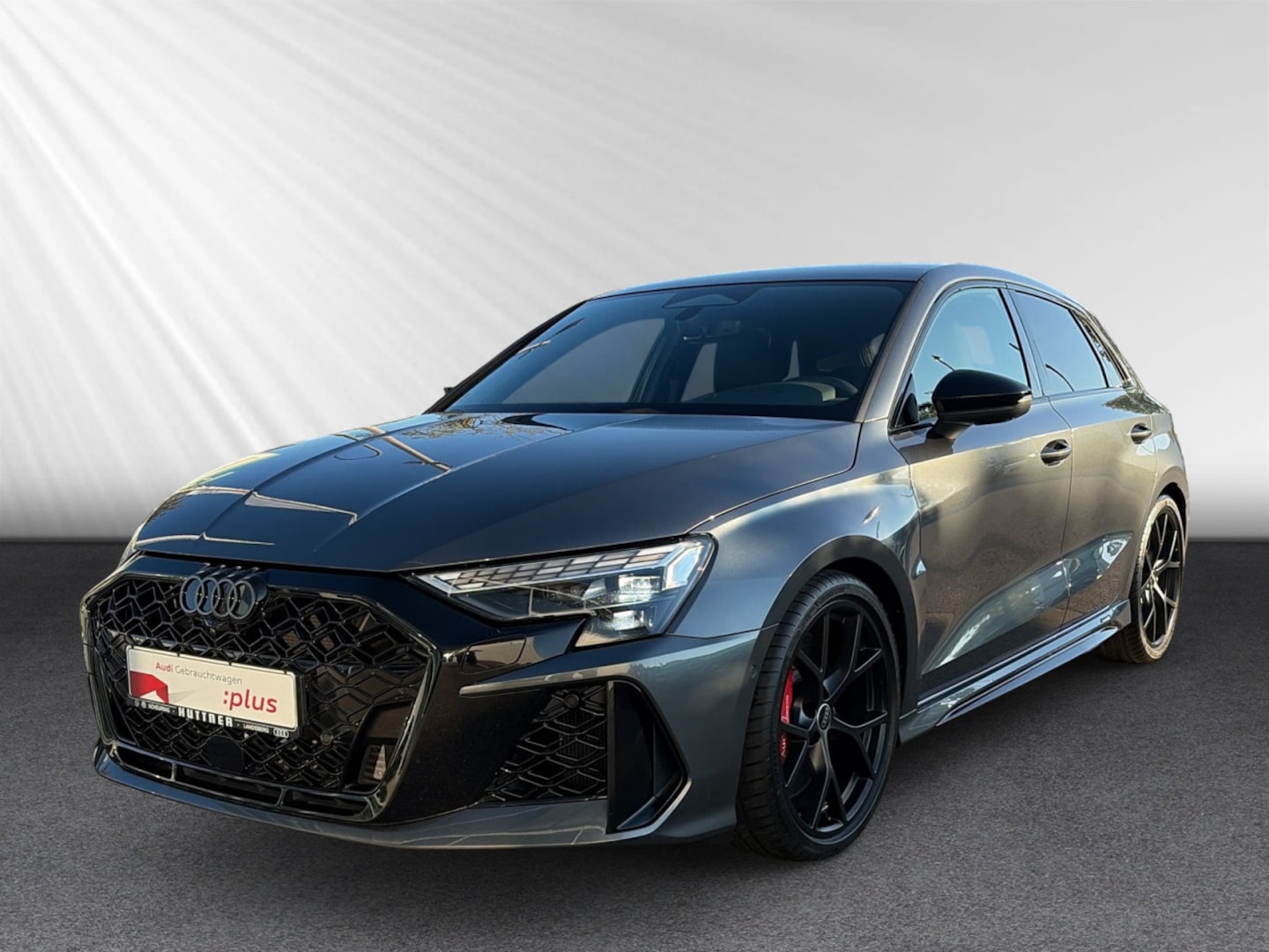 Bild über Audi RS 3 Sportback TFSI quattro 294 kW S tronic - für weitere Informationen kontaktieren Sie den Audi Partner
