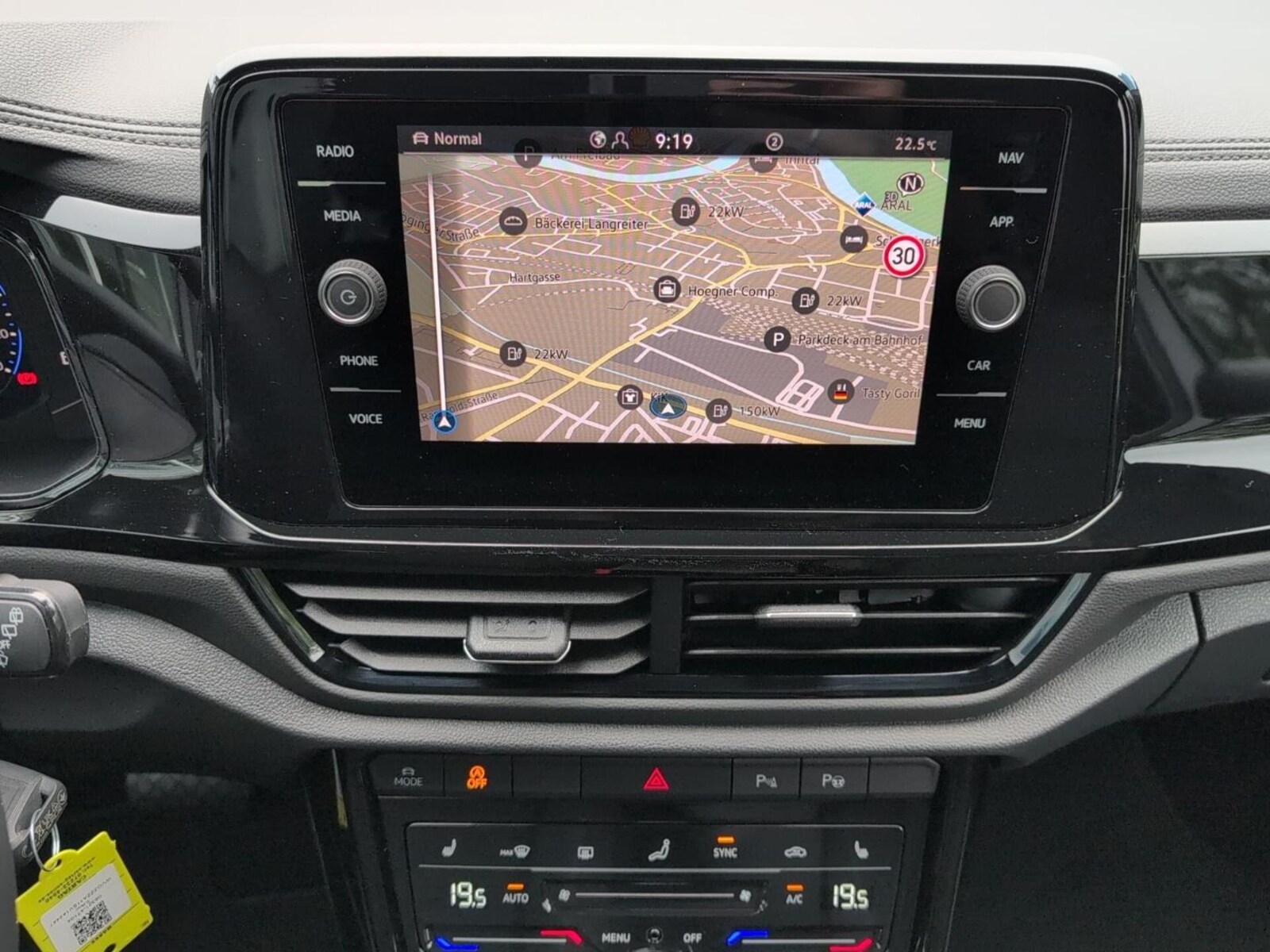 Volkswagen T-Roc – Bild 12