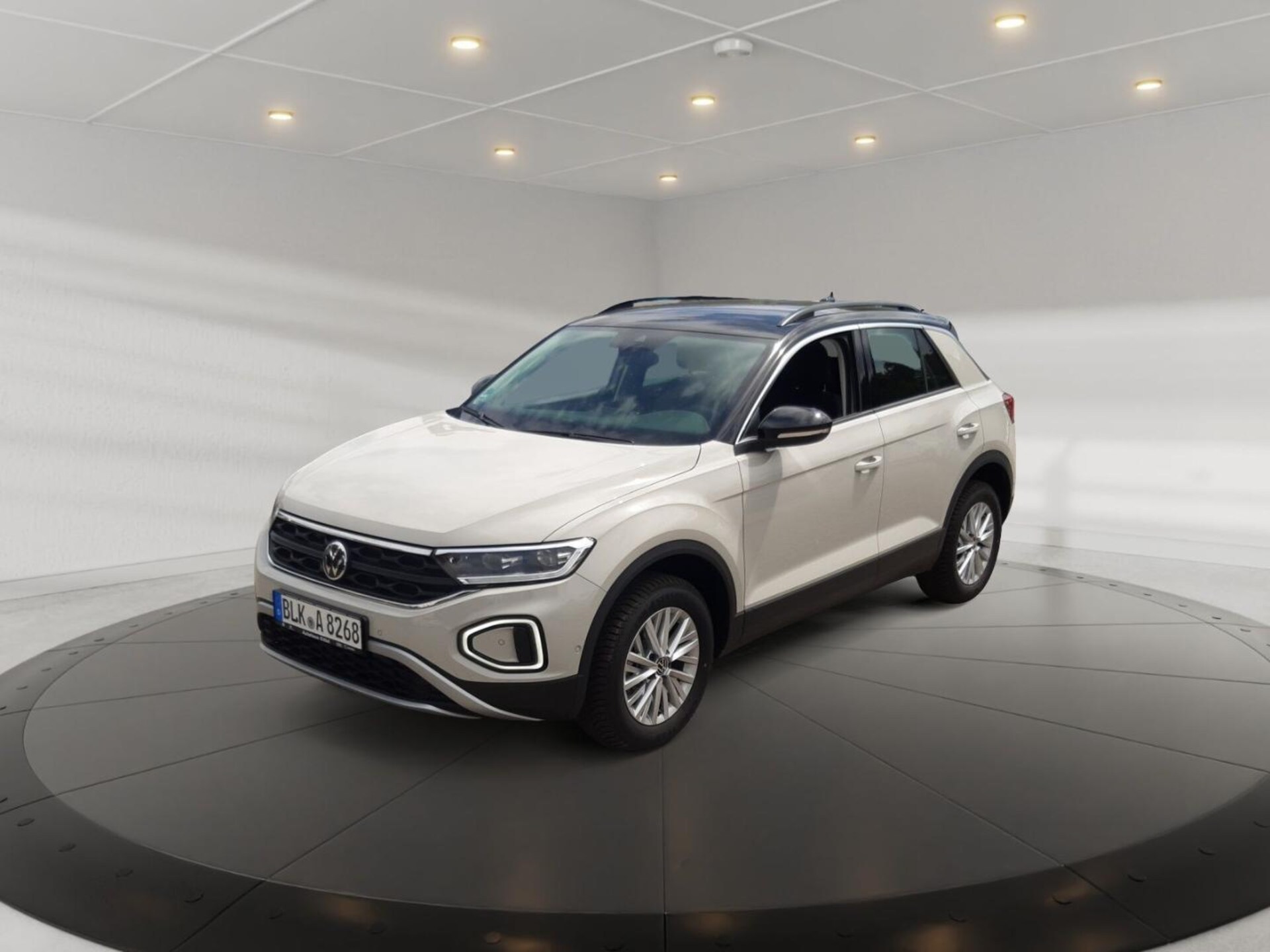 Volkswagen T-Roc Life