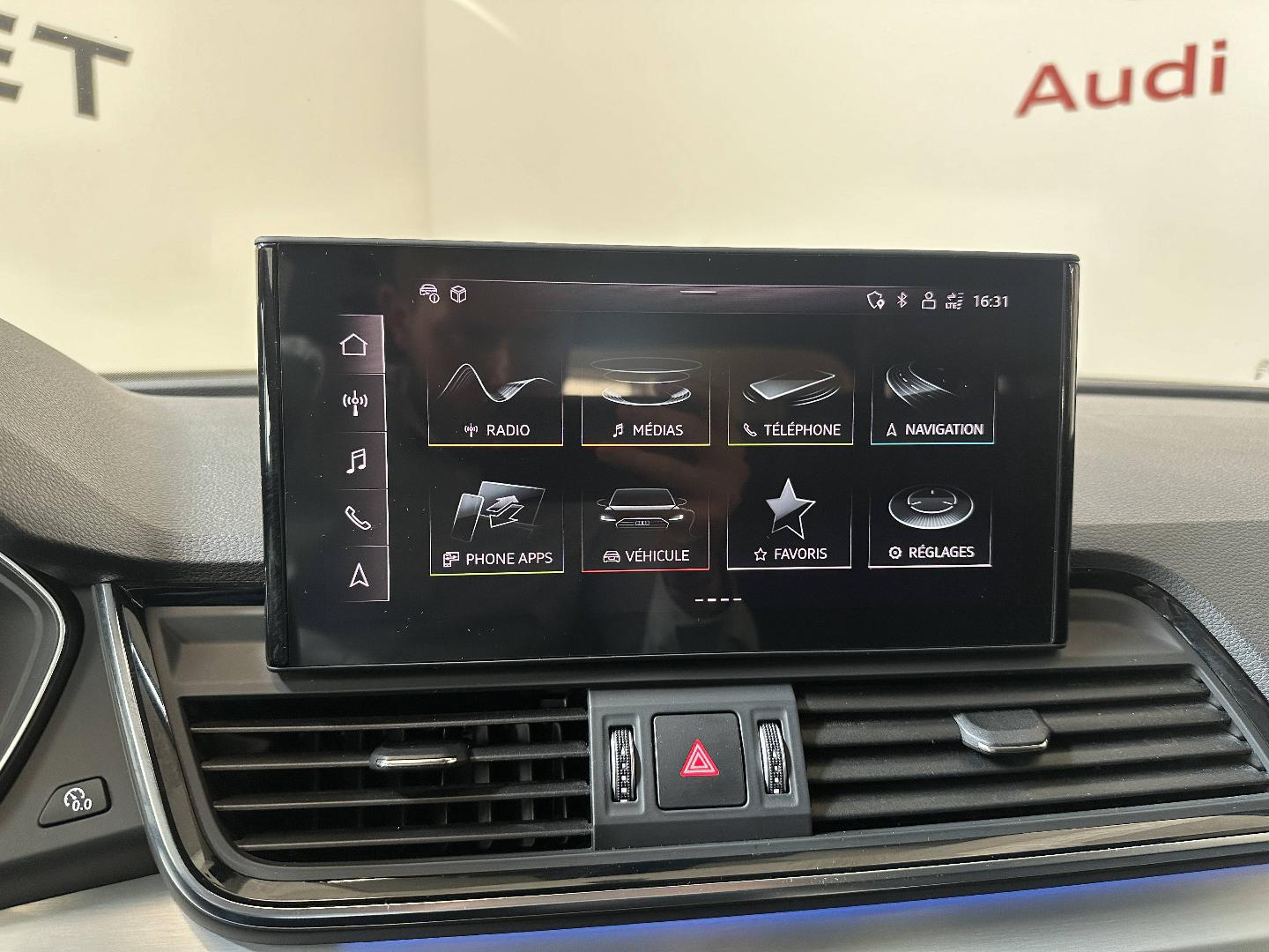 Image about Audi Q5 TFSI e S line 55 TFSI e quattro 270 kW (367 ch) S tronic