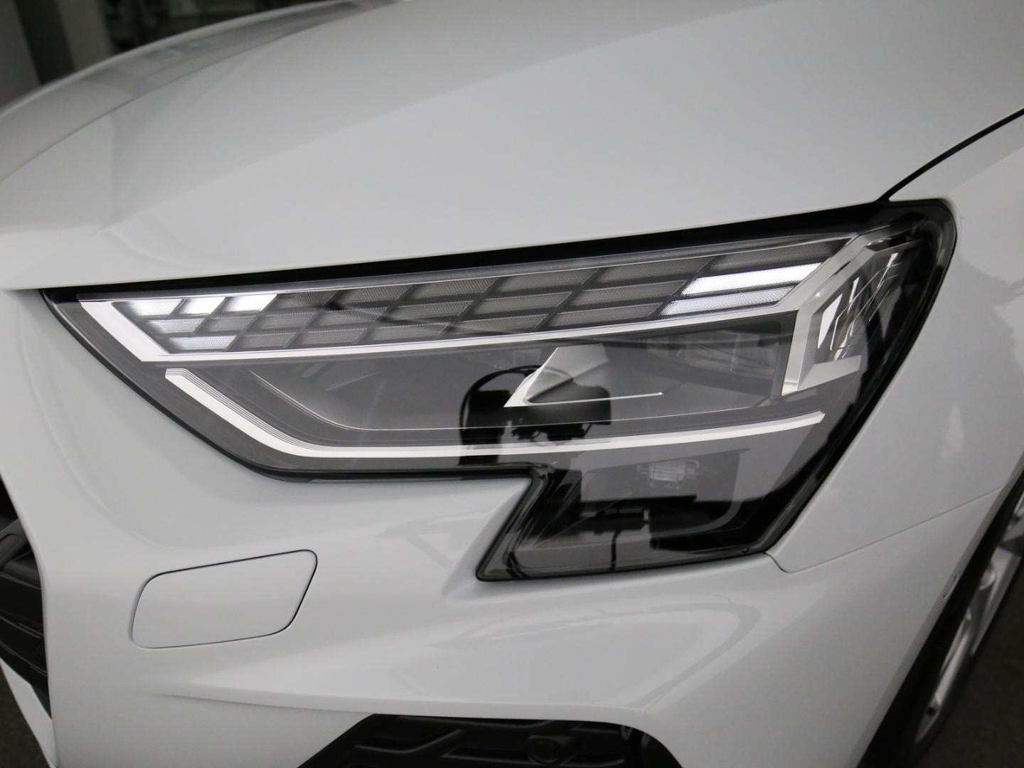 Bild über Audi A3 Limousine S line TFSI S tronic - für weitere Informationen kontaktieren Sie den Audi Partner