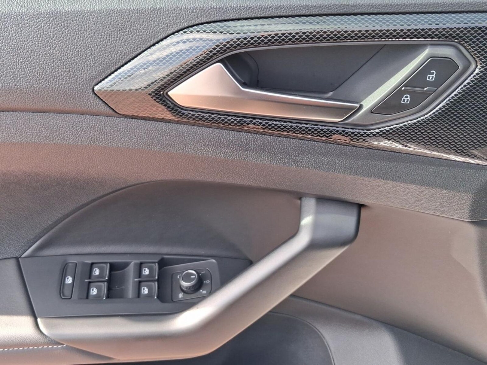 Volkswagen T-Cross – Bild 7