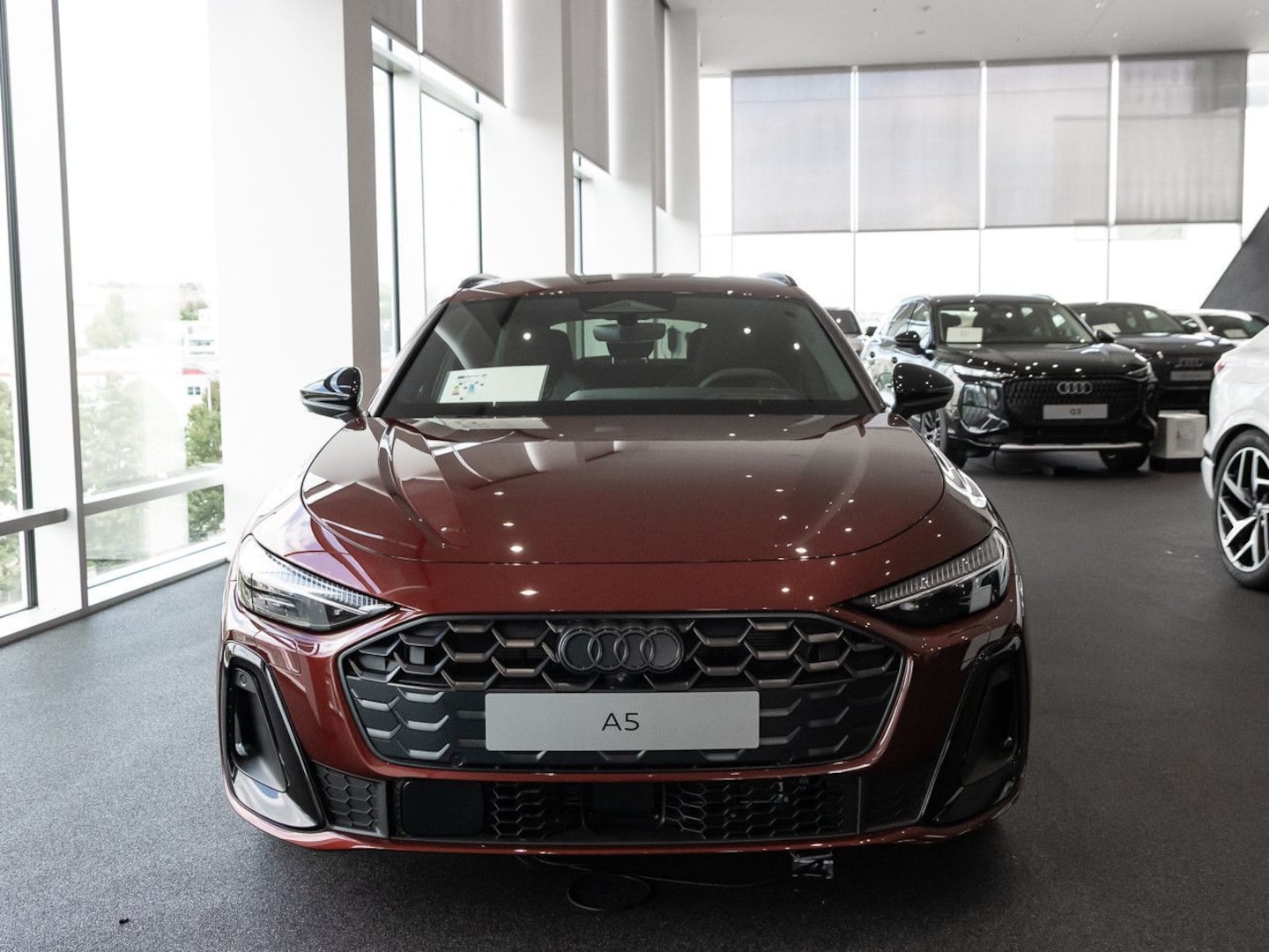 Bild über Audi A5 Avant TDI quattro 150 kW S tronic - für weitere Informationen kontaktieren Sie den Audi Partner