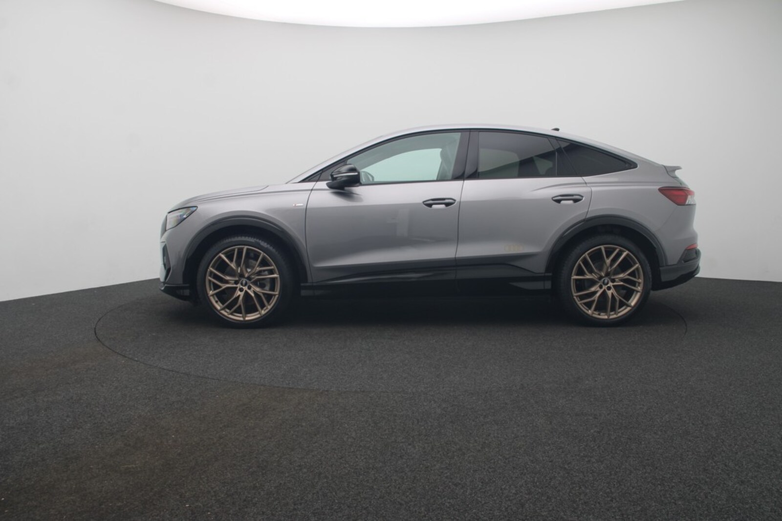 Audi Q4 Sportback e-tron – Bild 2