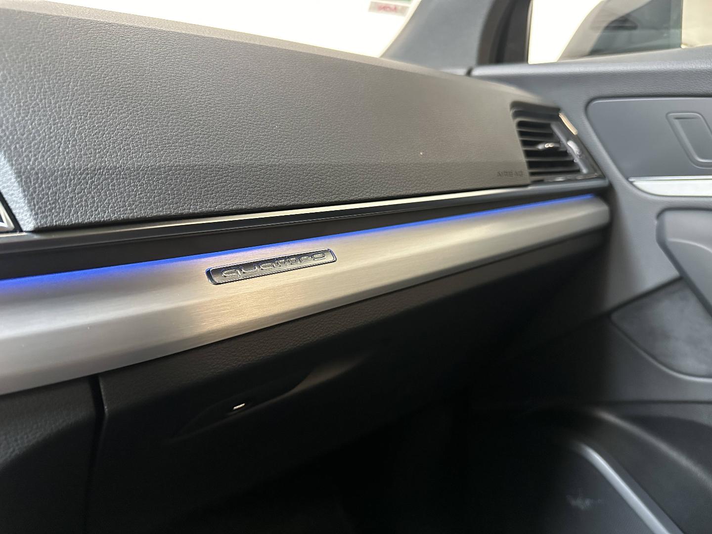 Image about Audi Q5 TFSI e S line 55 TFSI e quattro 270 kW (367 ch) S tronic