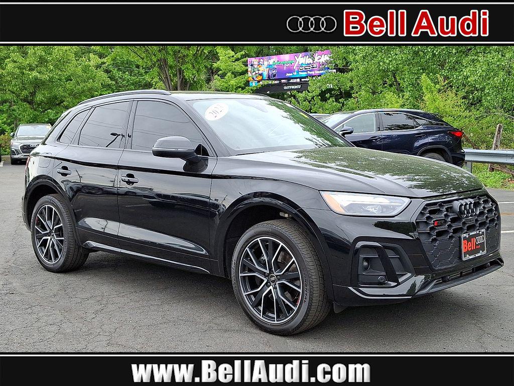 2023 Audi SQ5 Premium Plus's photo