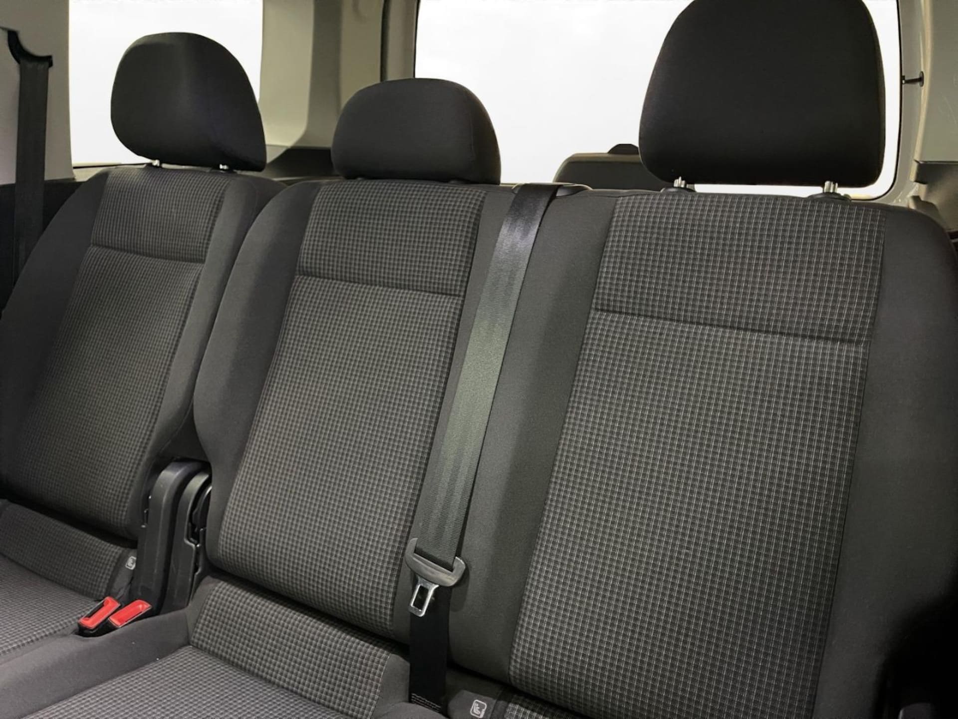 Volkswagen Caddy Kombi Basis-Modell