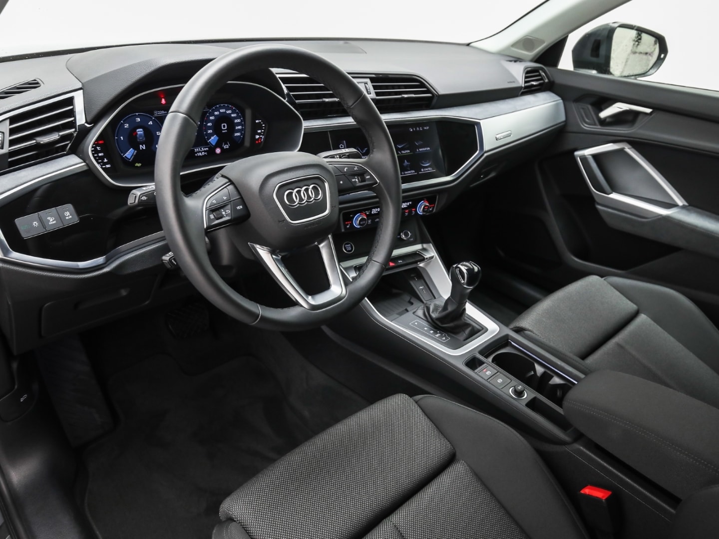 Bild über Audi Q3 TDI 110 kW S tronic - für weitere Informationen kontaktieren Sie den Audi Partner
