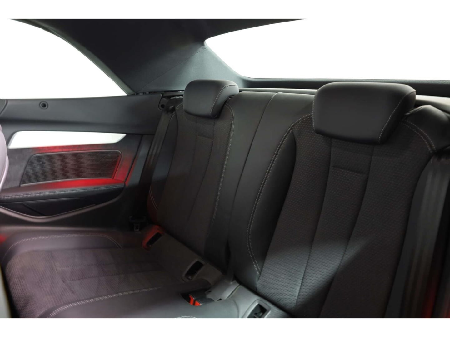 Bild über Audi A5 Cabriolet S line 40 TFSI quattro S tronic - für weitere Informationen kontaktieren Sie den Audi Partner