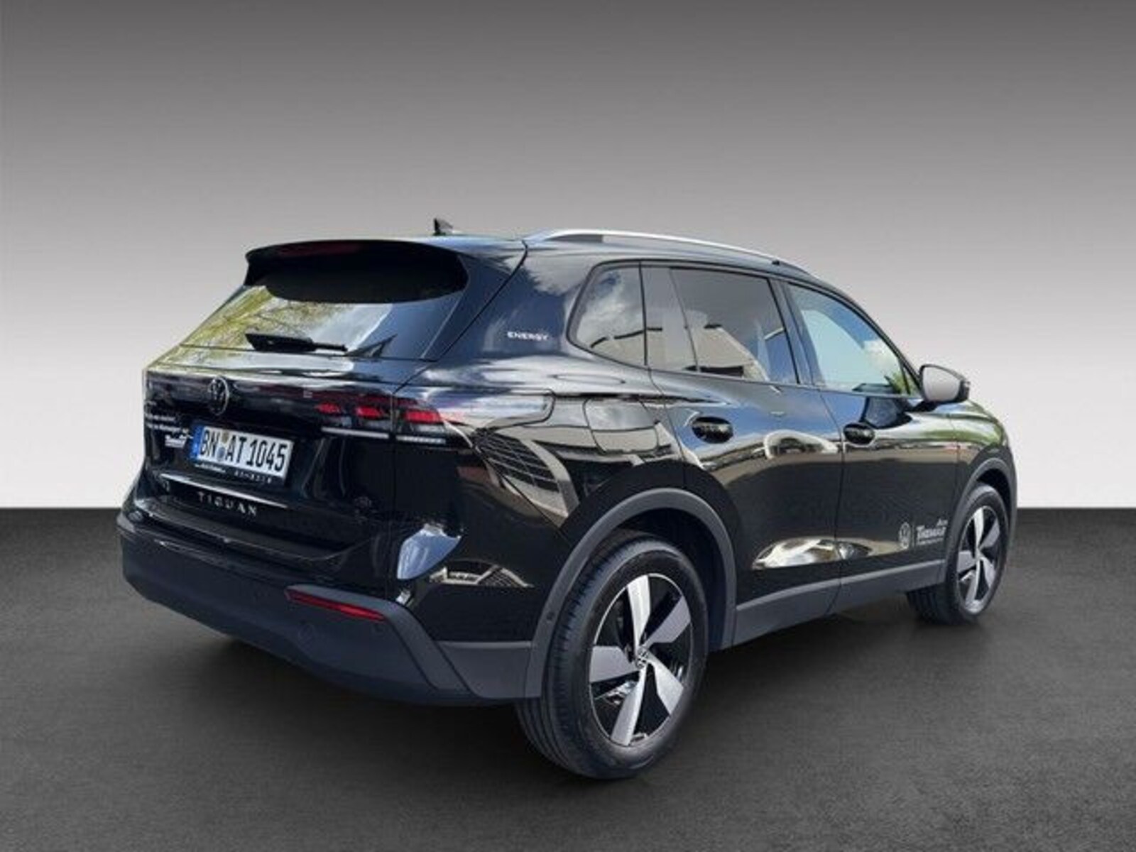 Volkswagen Tiguan – Bild 9