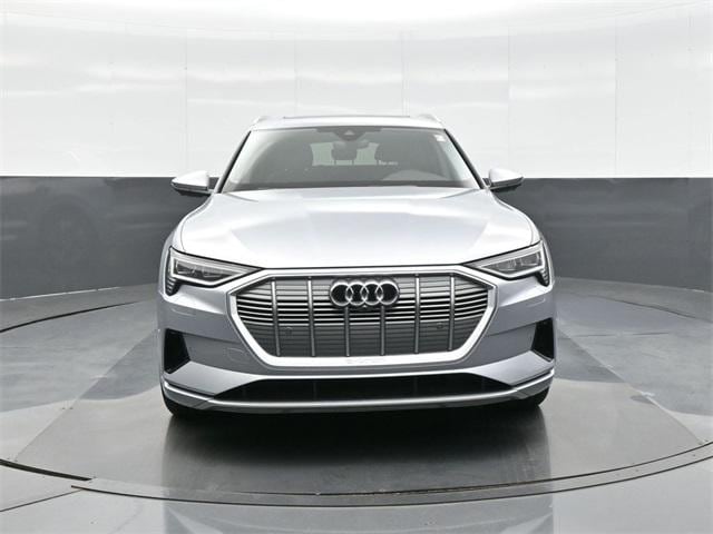 Used 2022 Audi e-tron Premium Plus with VIN WA1LAAGEXNB033336 for sale in Kansas City