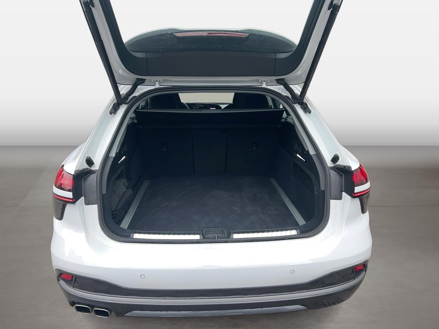 Bild über Audi A6 Avant TDI quattro 150 kW S tronic - für weitere Informationen kontaktieren Sie den Audi Partner