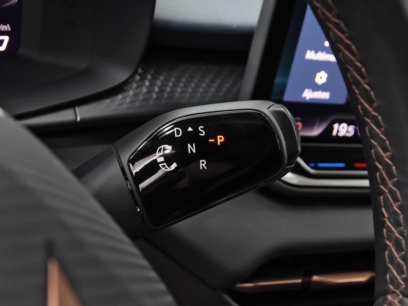 CUPRA Terramar 1.5 TSI e-Hybrid DSG 150 kW (204 CV) — photo 15