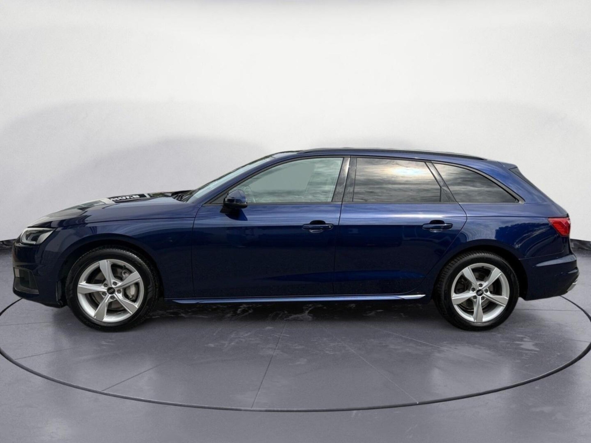 Audi A4 Avant Advanced