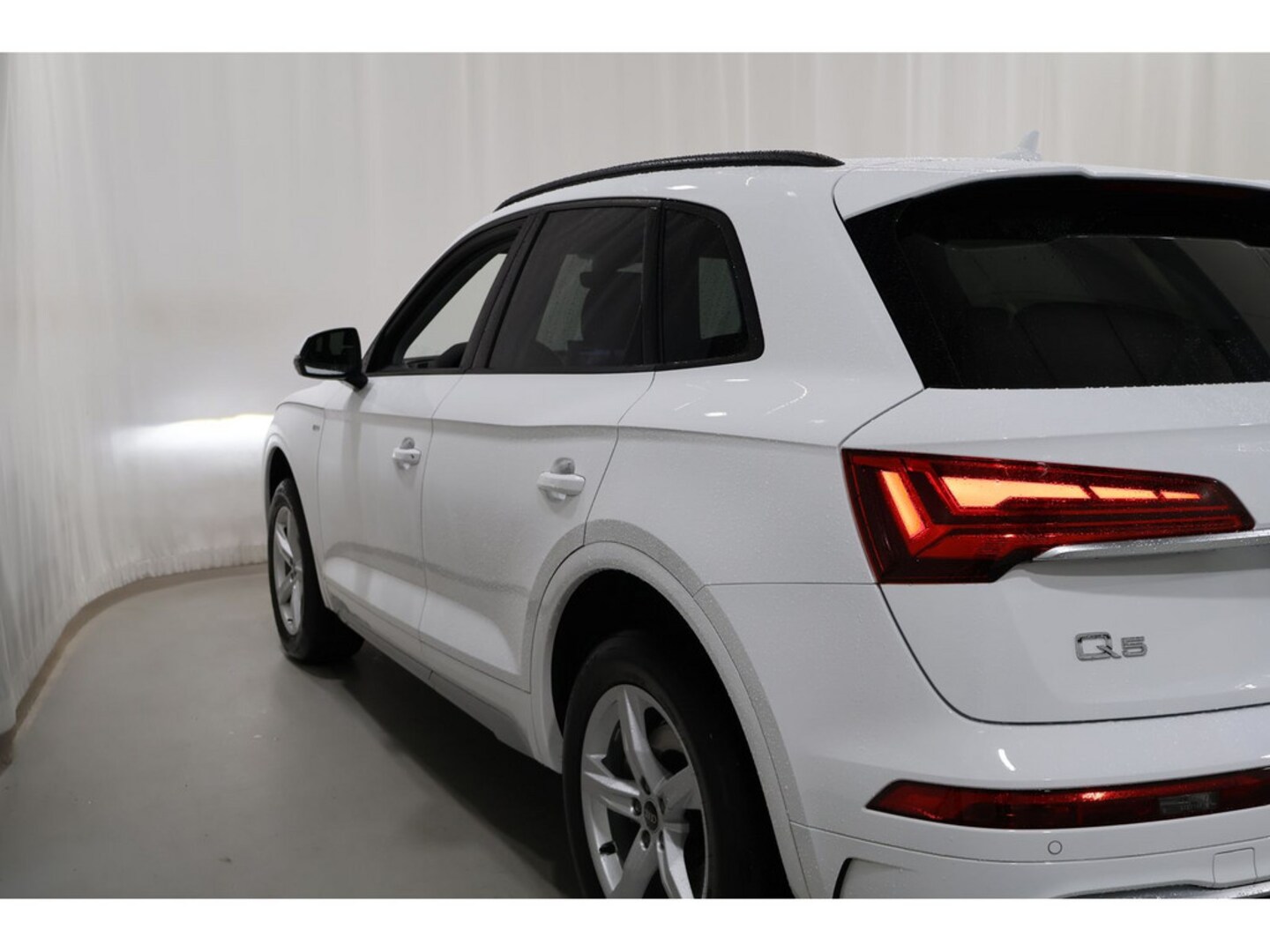 Bild über Audi Q5 40 TDI quattro 150 kW S tronic - für weitere Informationen kontaktieren Sie den Audi Partner