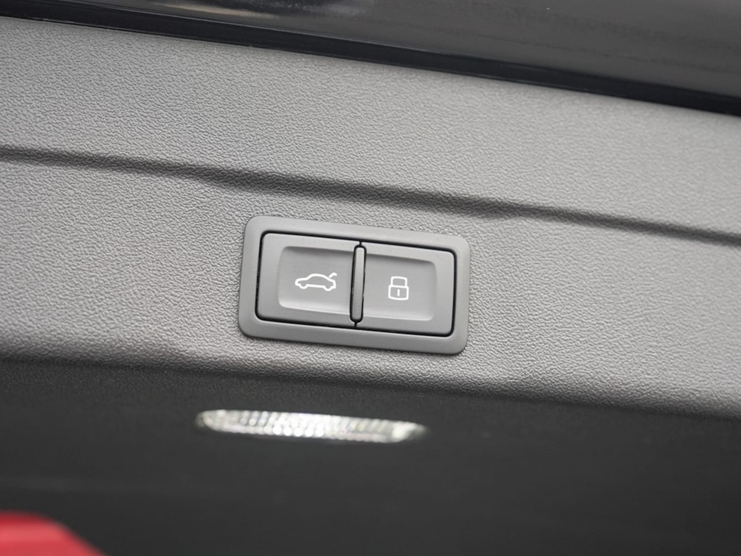 Bild über Audi A6 Avant edition one TDI quattro 150 kW S tronic - für weitere Informationen kontaktieren Sie den Audi Partner