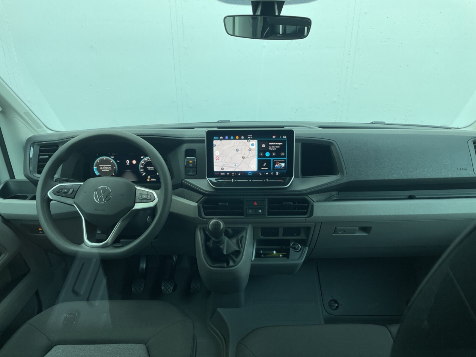 Volkswagen Crafter Kasten mittlerer Radstand – Bild 15