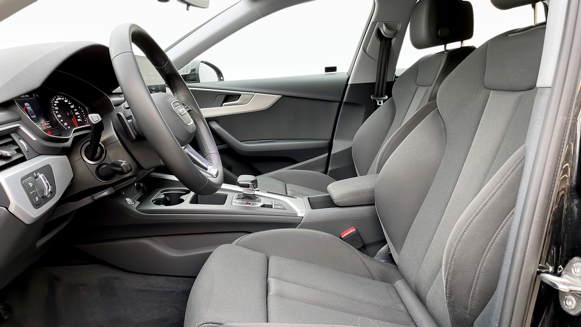 Image about Audi A4 Sedan A4 Sedan 40 TDI quattro Proline 204 hk S tronic