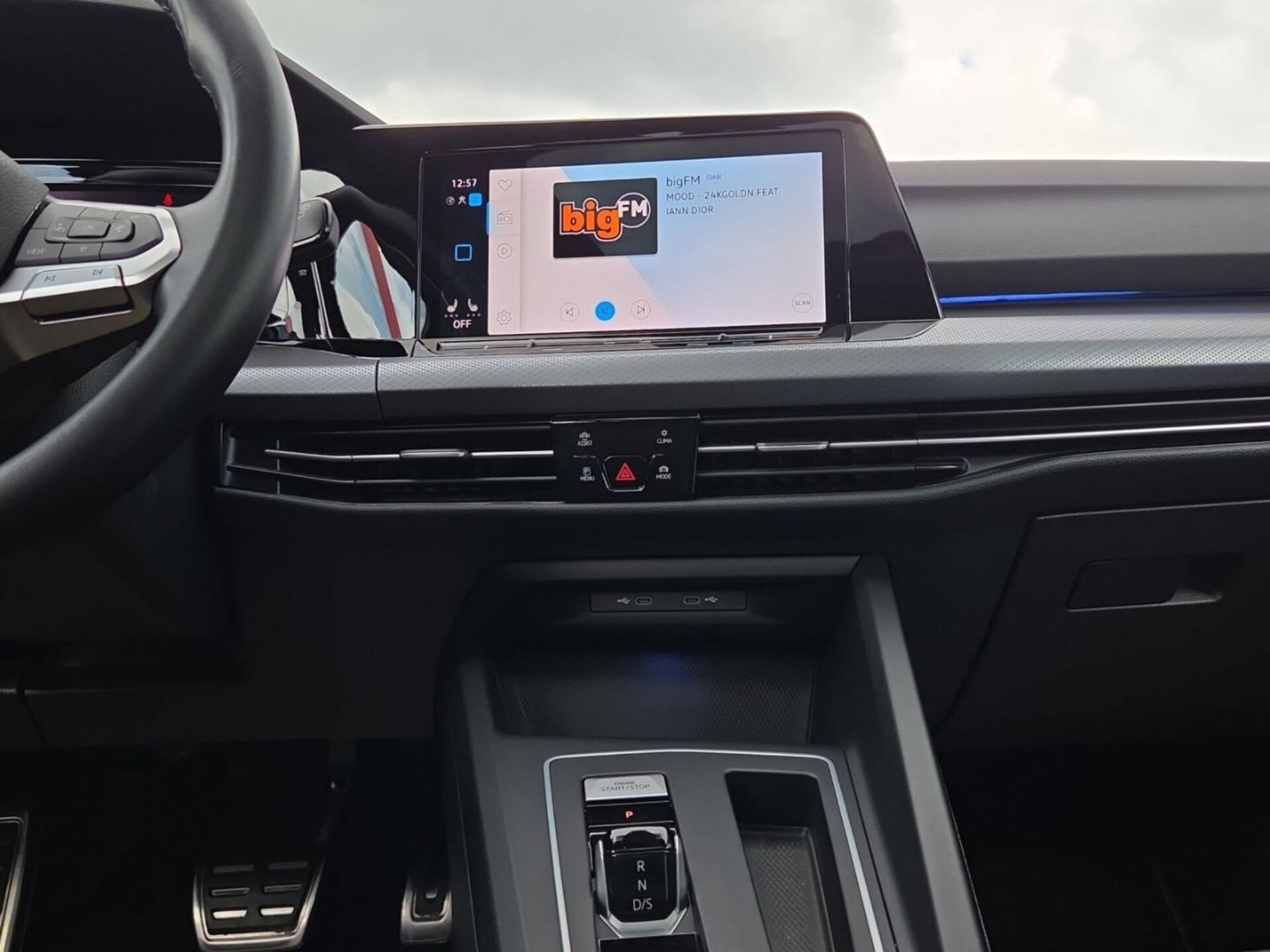 Volkswagen Golf Active