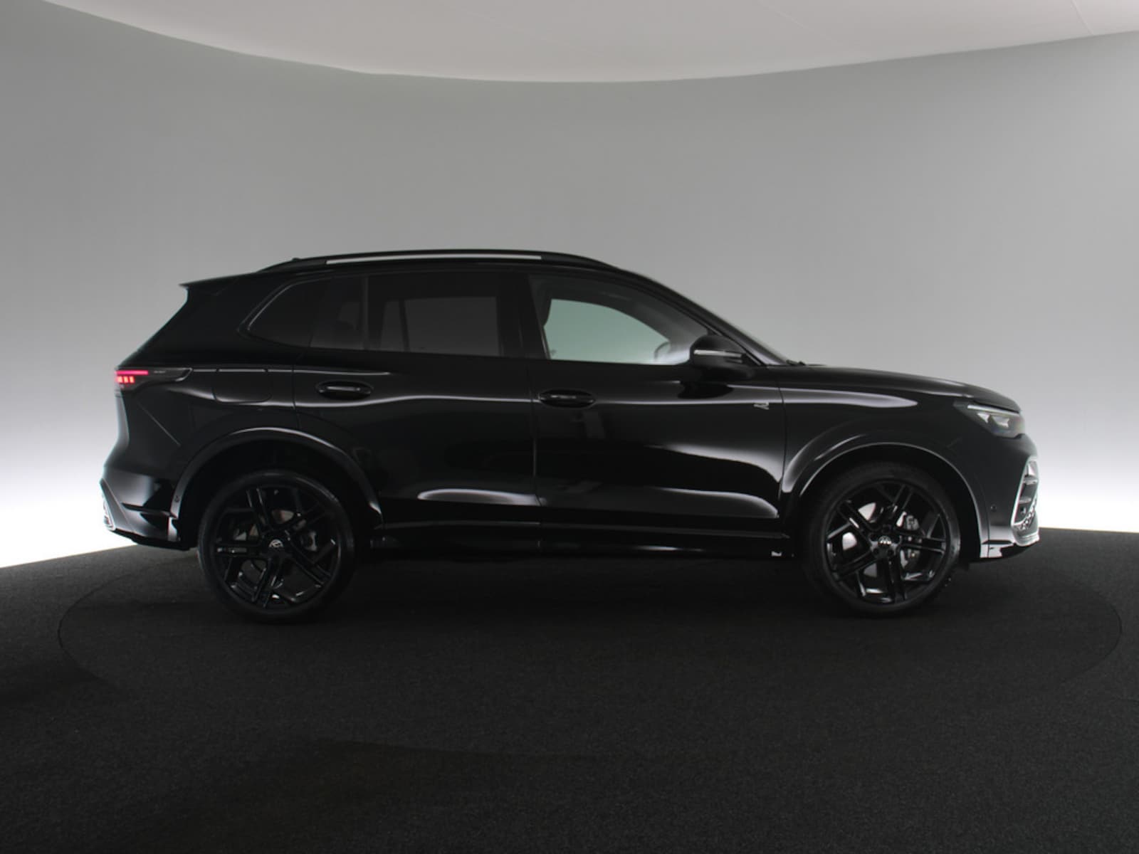 Volkswagen Tiguan – Bild 26