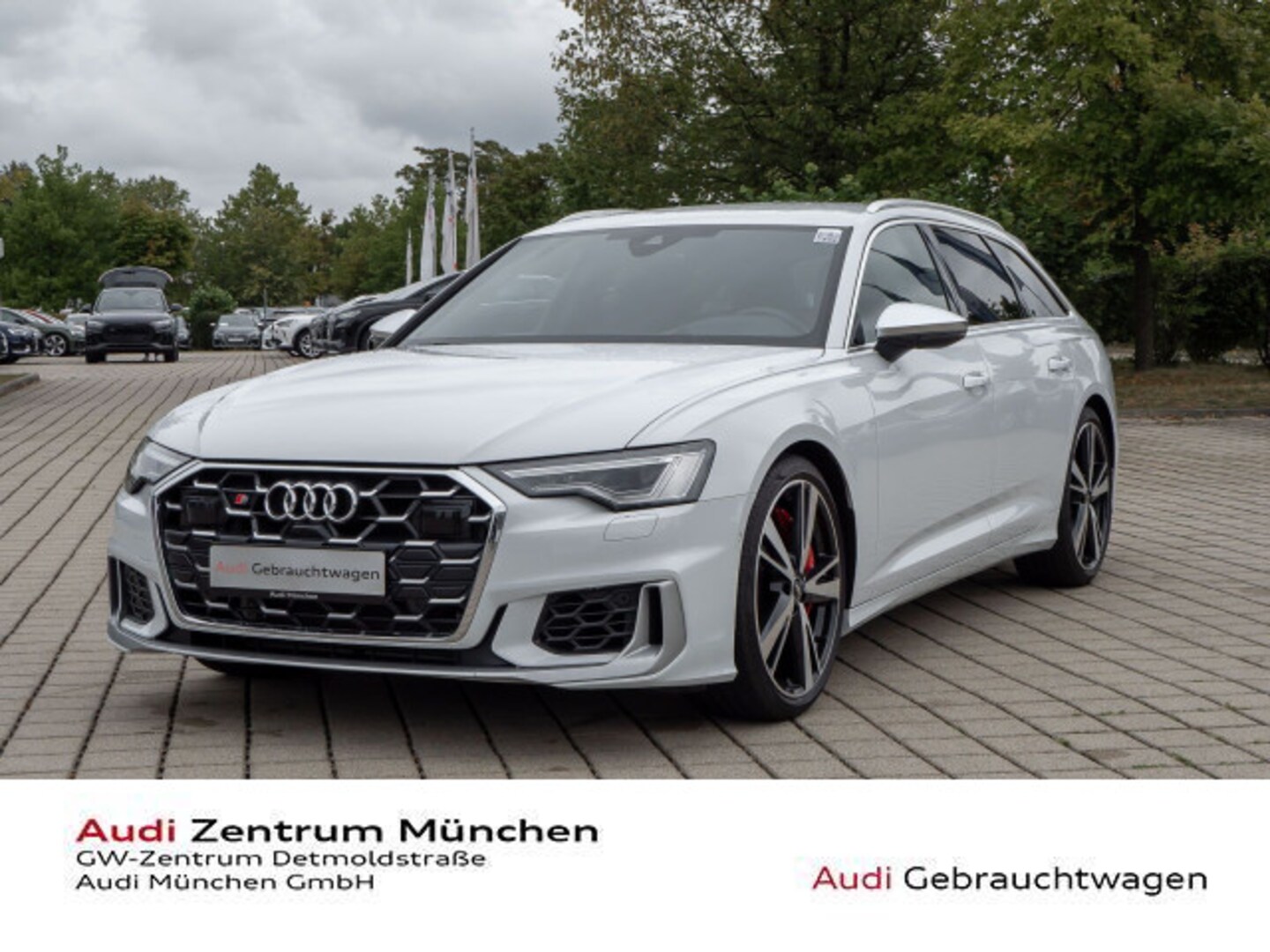 Bild über Audi S6 Avant TDI quattro tiptronic - für weitere Informationen kontaktieren Sie den Audi Partner