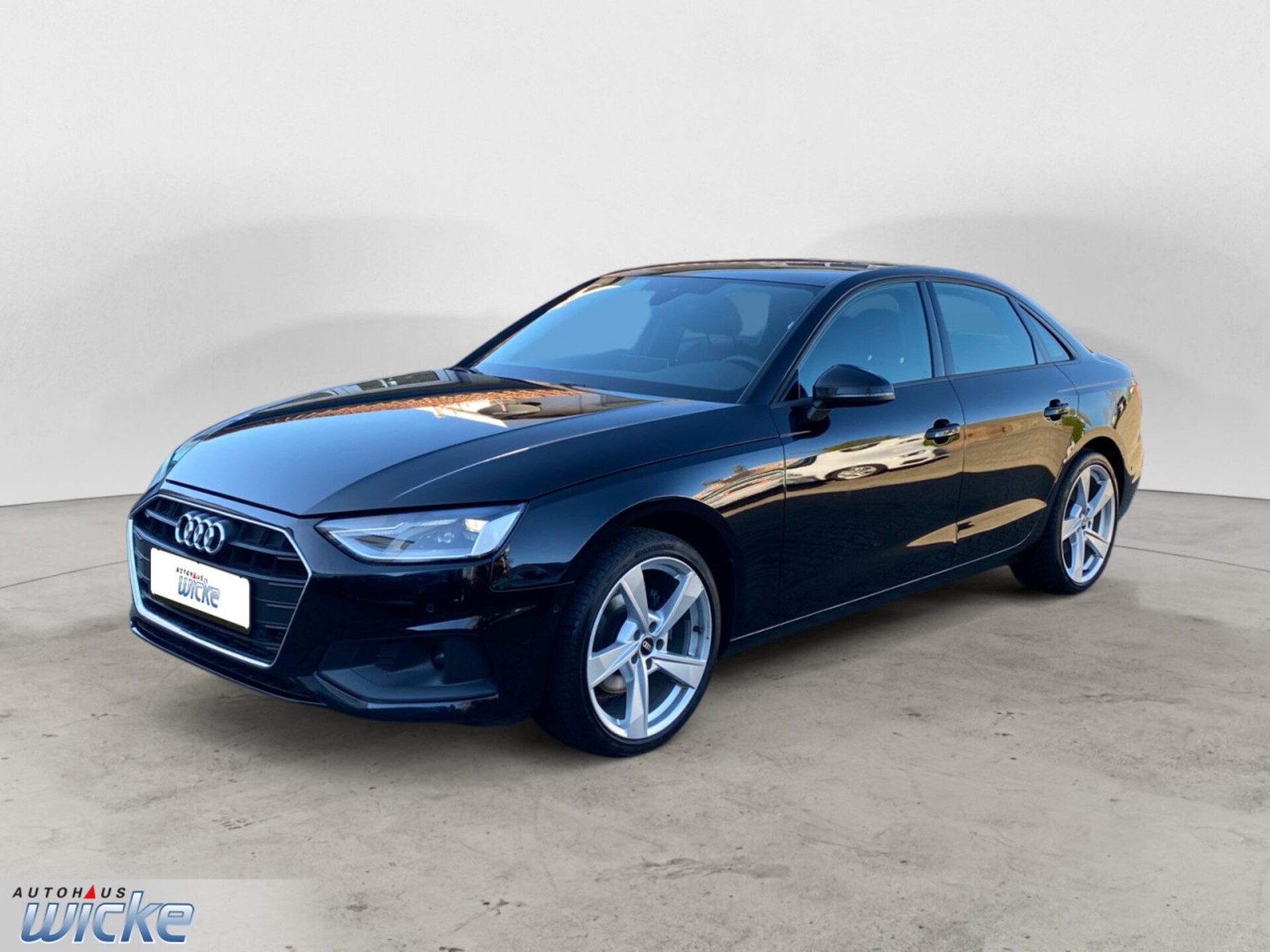 Audi A4 Limousine