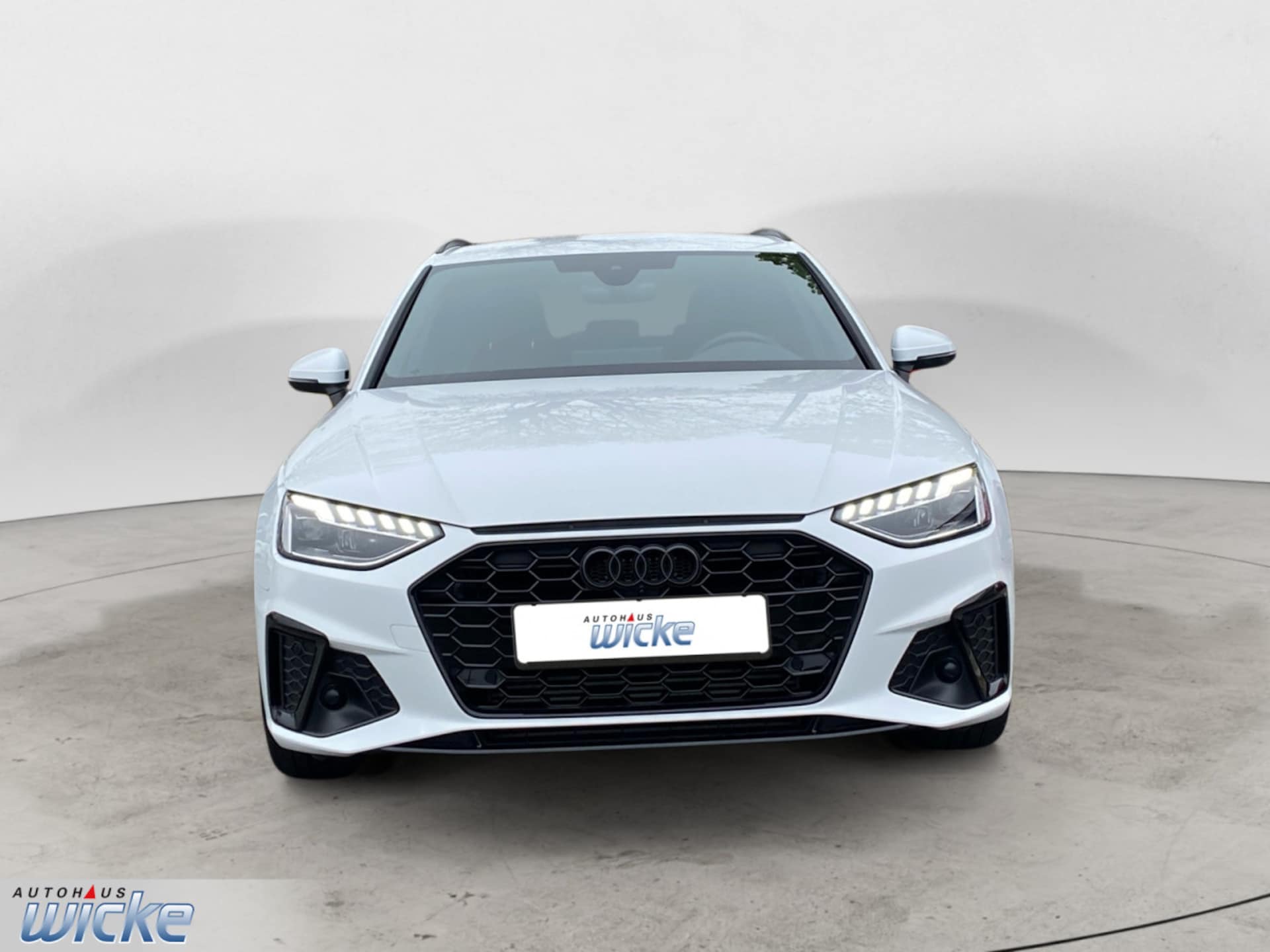 Audi A4 Avant S line