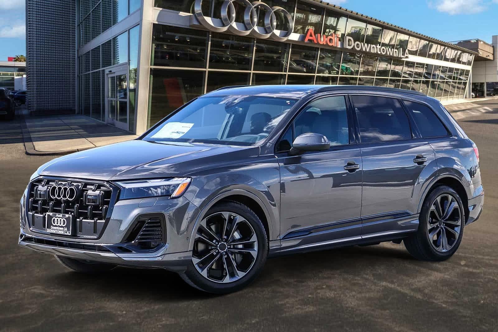 2026 Audi Q7 55 Premium Plus quattro Tiptronic's photo