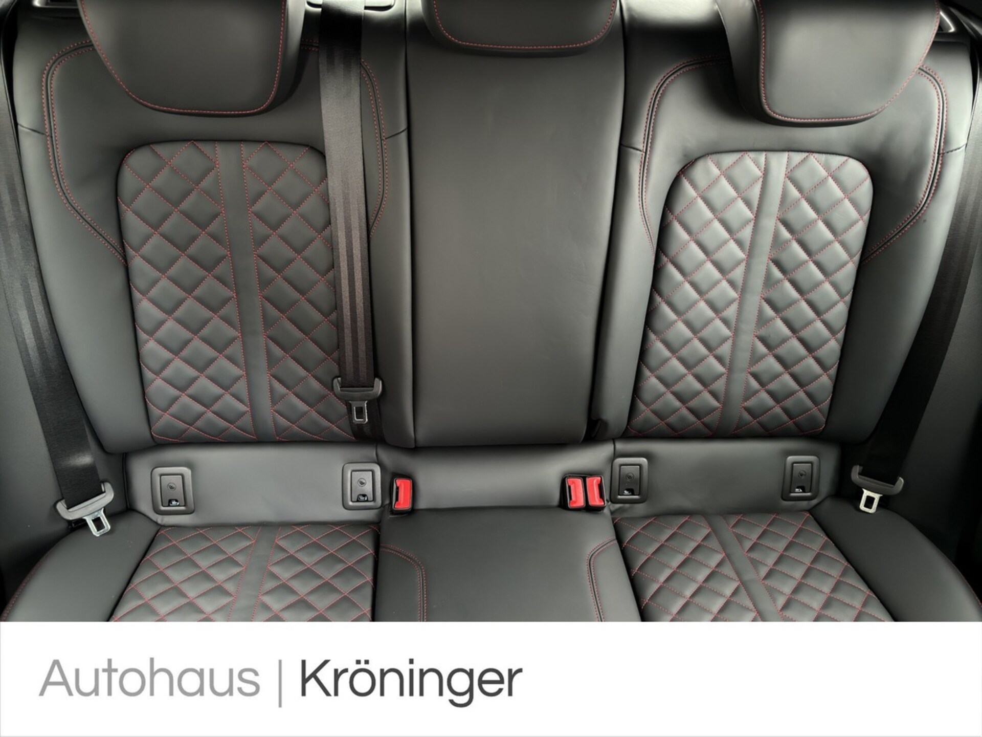 Audi Q2 S line
