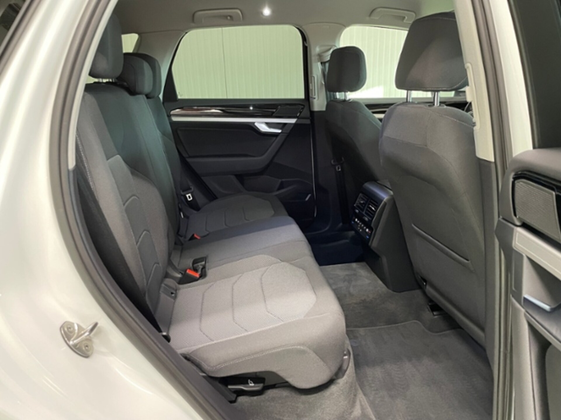 Volkswagen Touareg Basis-Modell