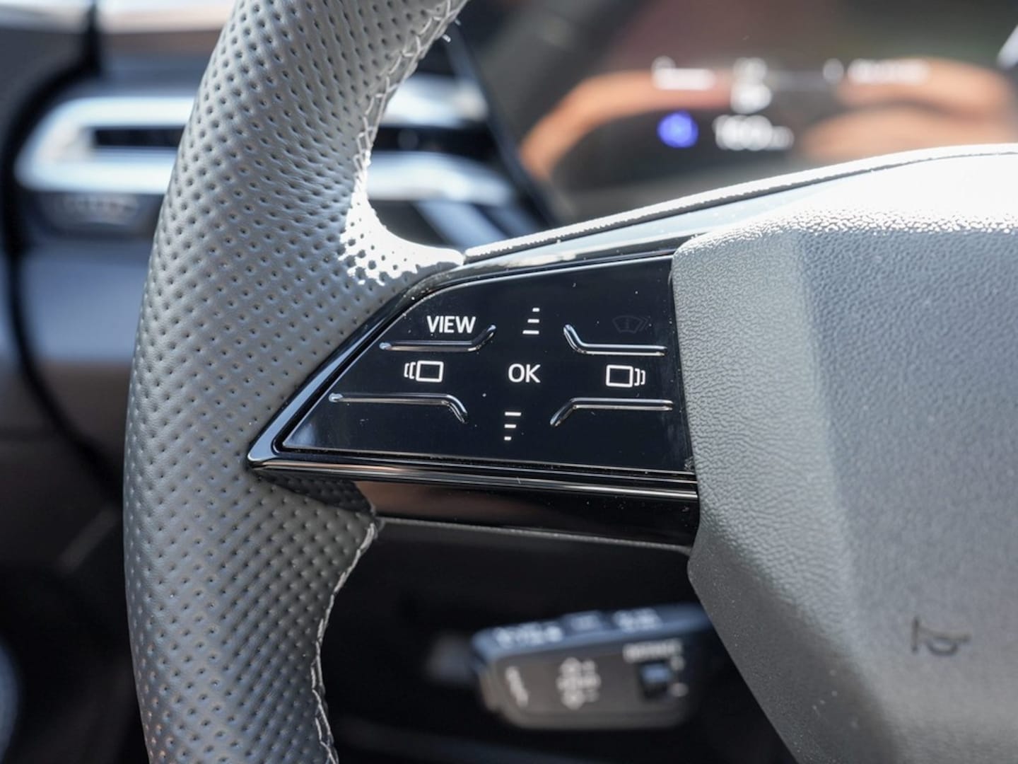 Bild über Audi A6 Avant TFSI quattro 270 kW S tronic - für weitere Informationen kontaktieren Sie den Audi Partner