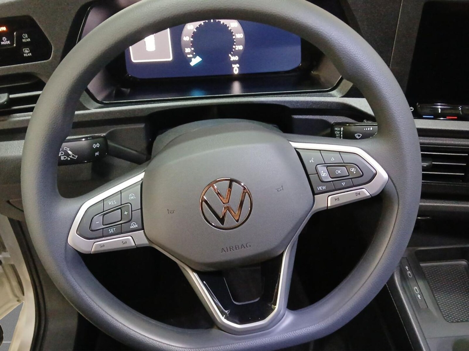 Volkswagen Caddy Cargo – Bild 9