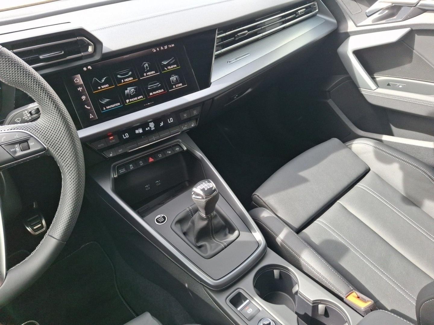 Bild über Audi A3 Limousine TFSI Schaltgetriebe - für weitere Informationen kontaktieren Sie den Audi Partner