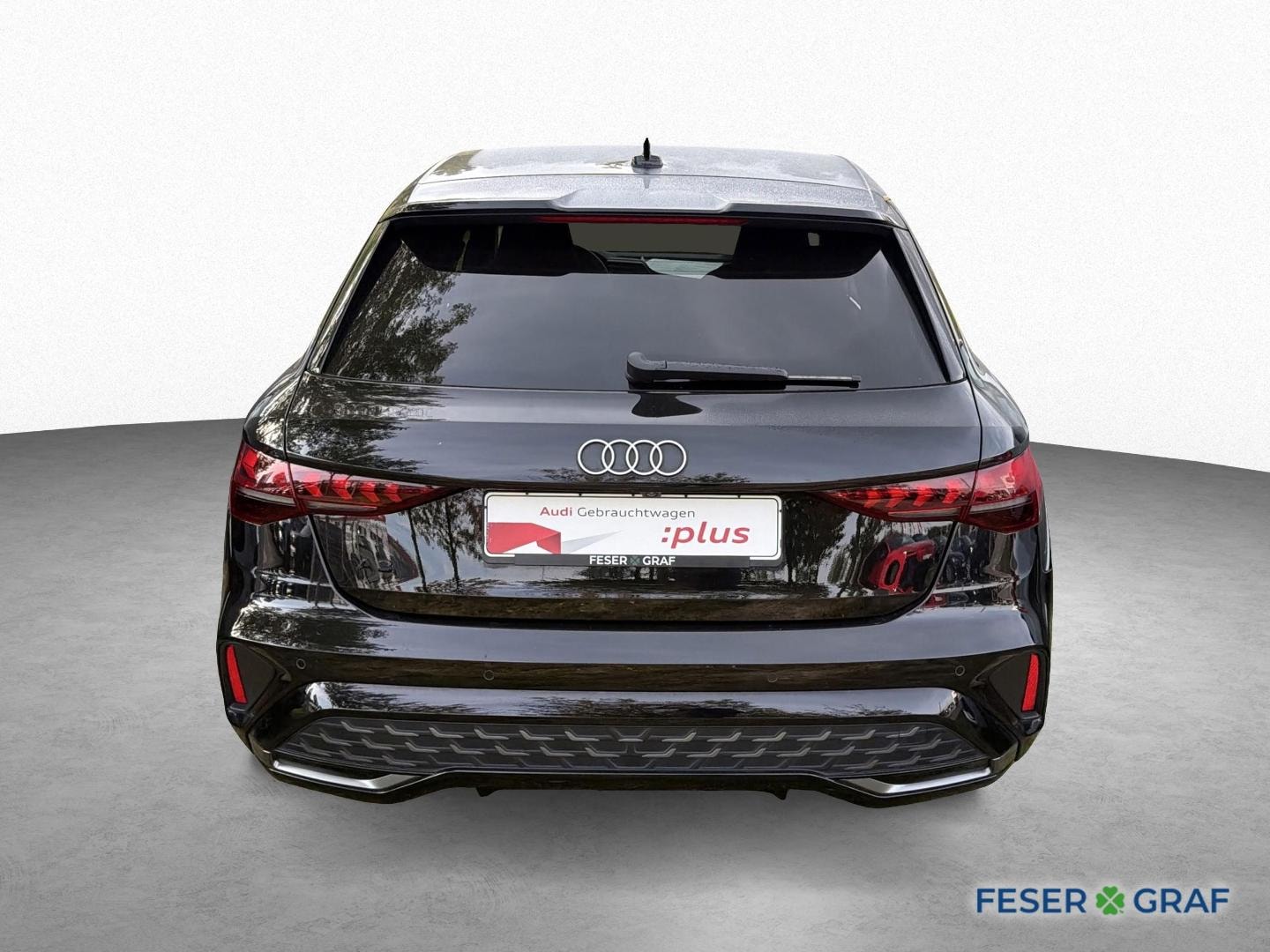 Bild über Audi A3 Sportback S line 35 TFSI S tronic - für weitere Informationen kontaktieren Sie den Audi Partner