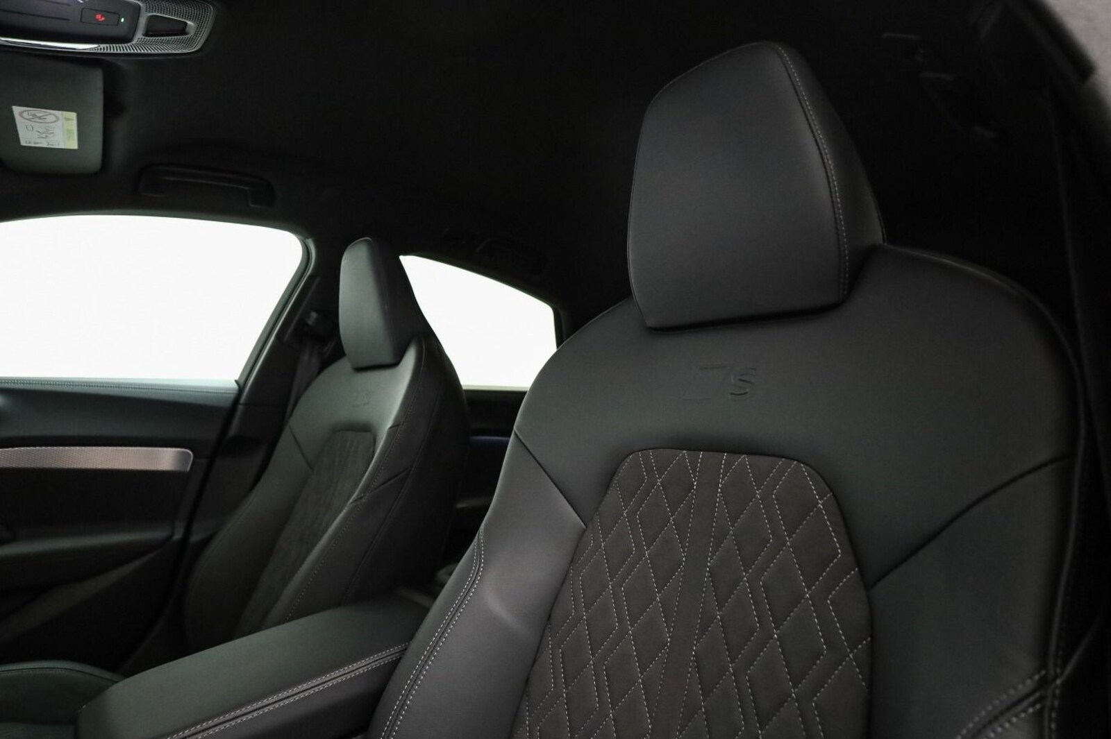 Audi S5 Limousine – Bild 24