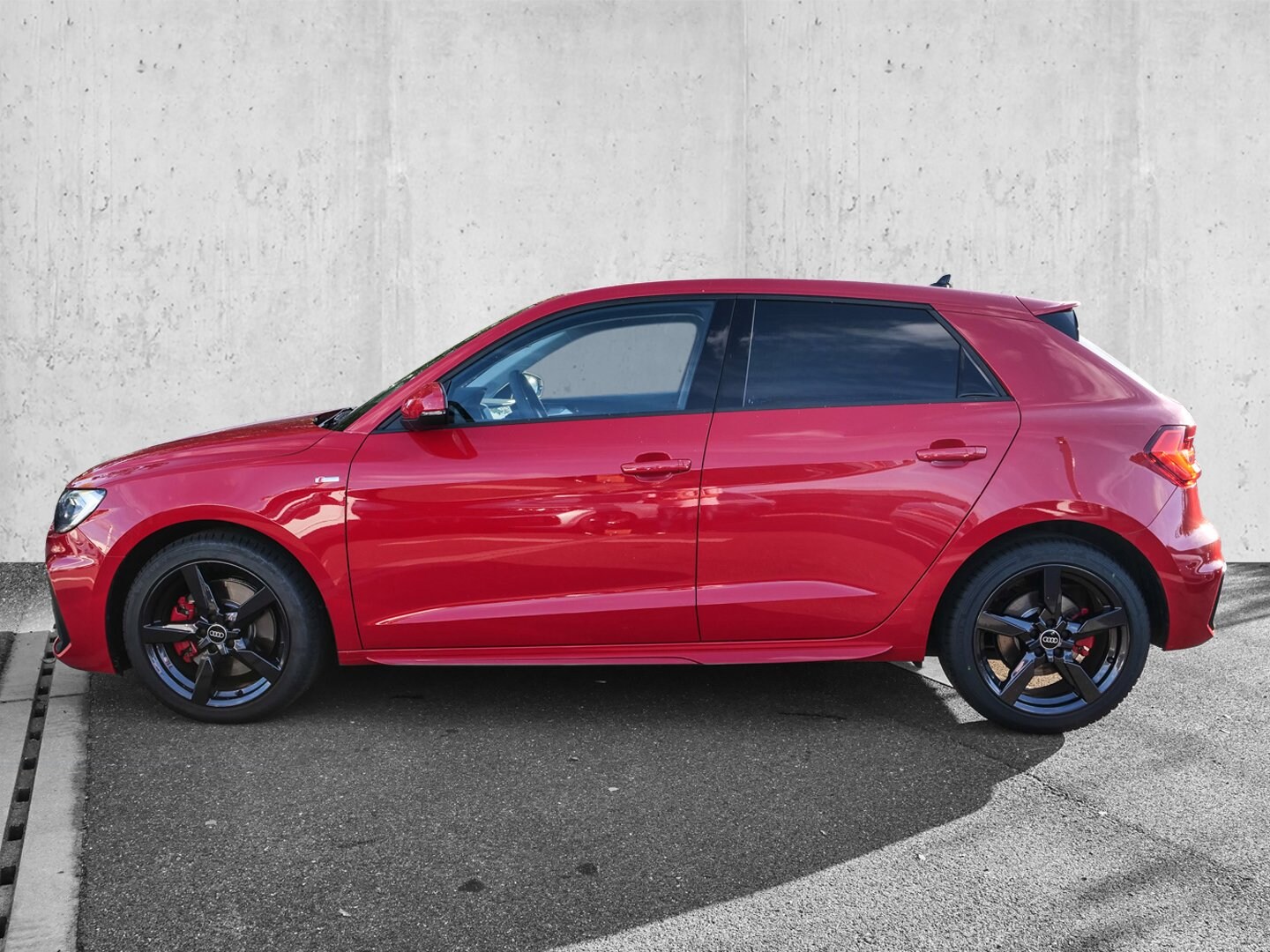 Bild über Audi A1 Sportback S line 30 TFSI S tronic - für weitere Informationen kontaktieren Sie den Audi Partner