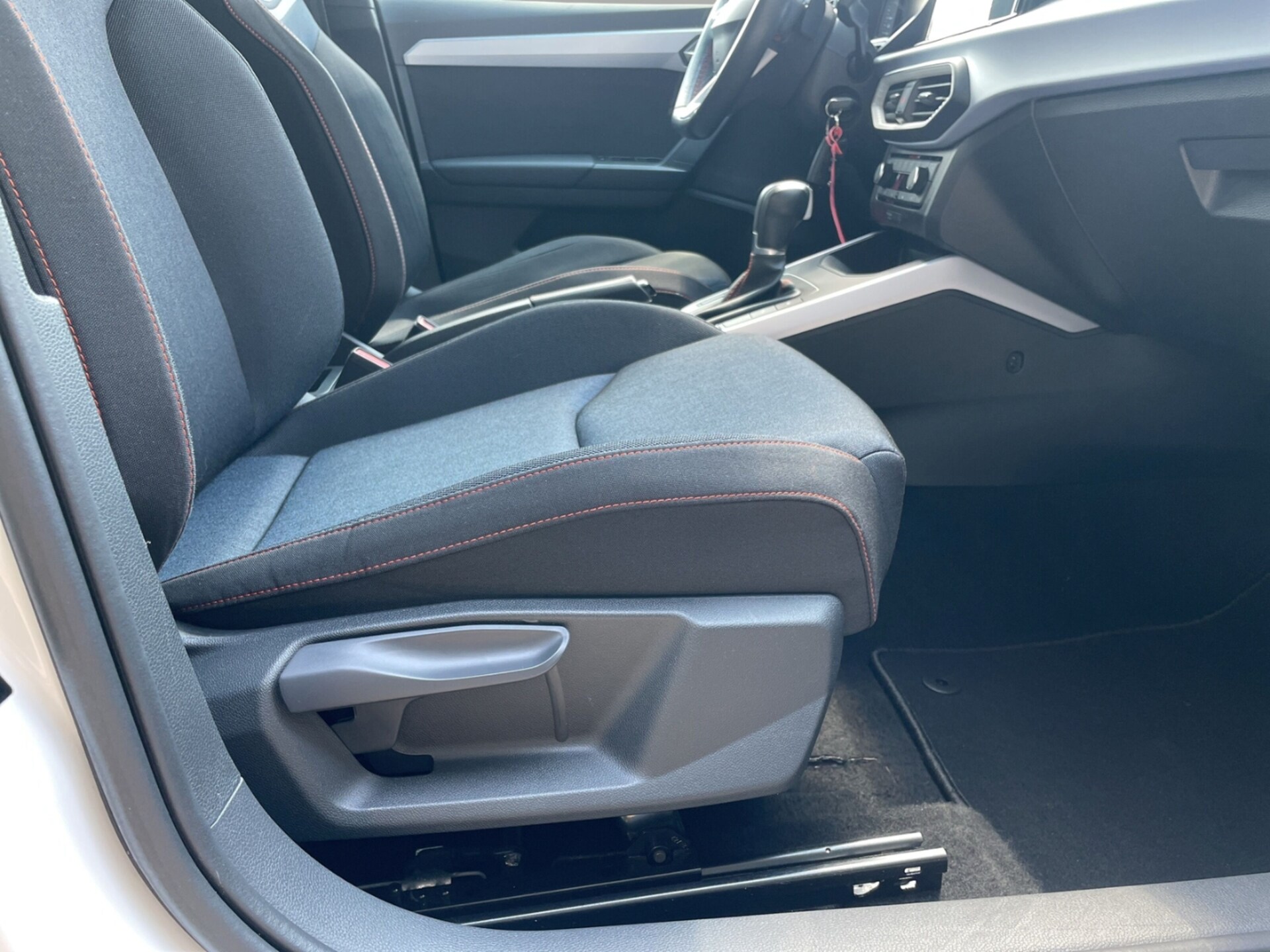 SEAT Arona FR